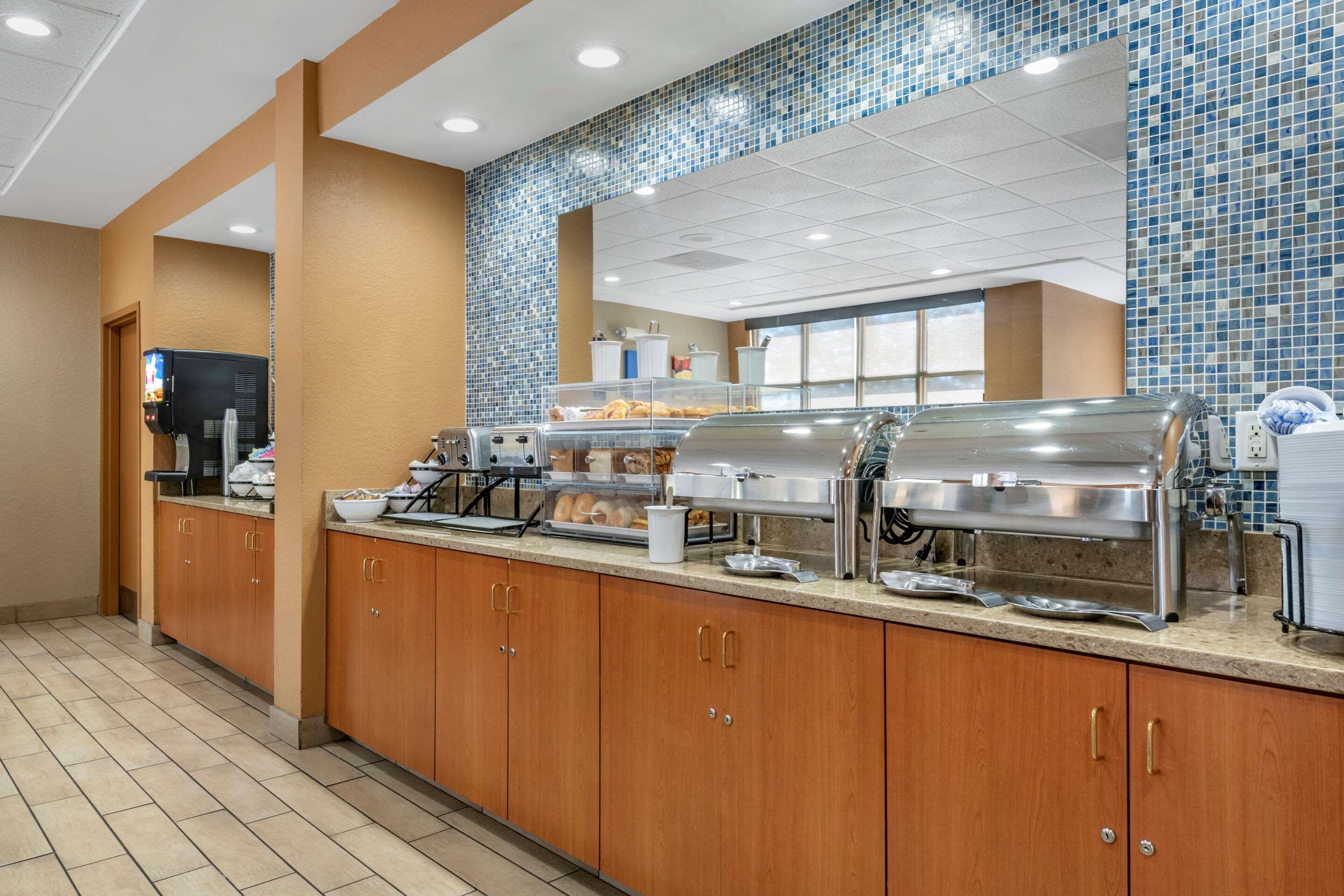Comfort Inn&Suites Orlando North Sanford Eksteriør bilde