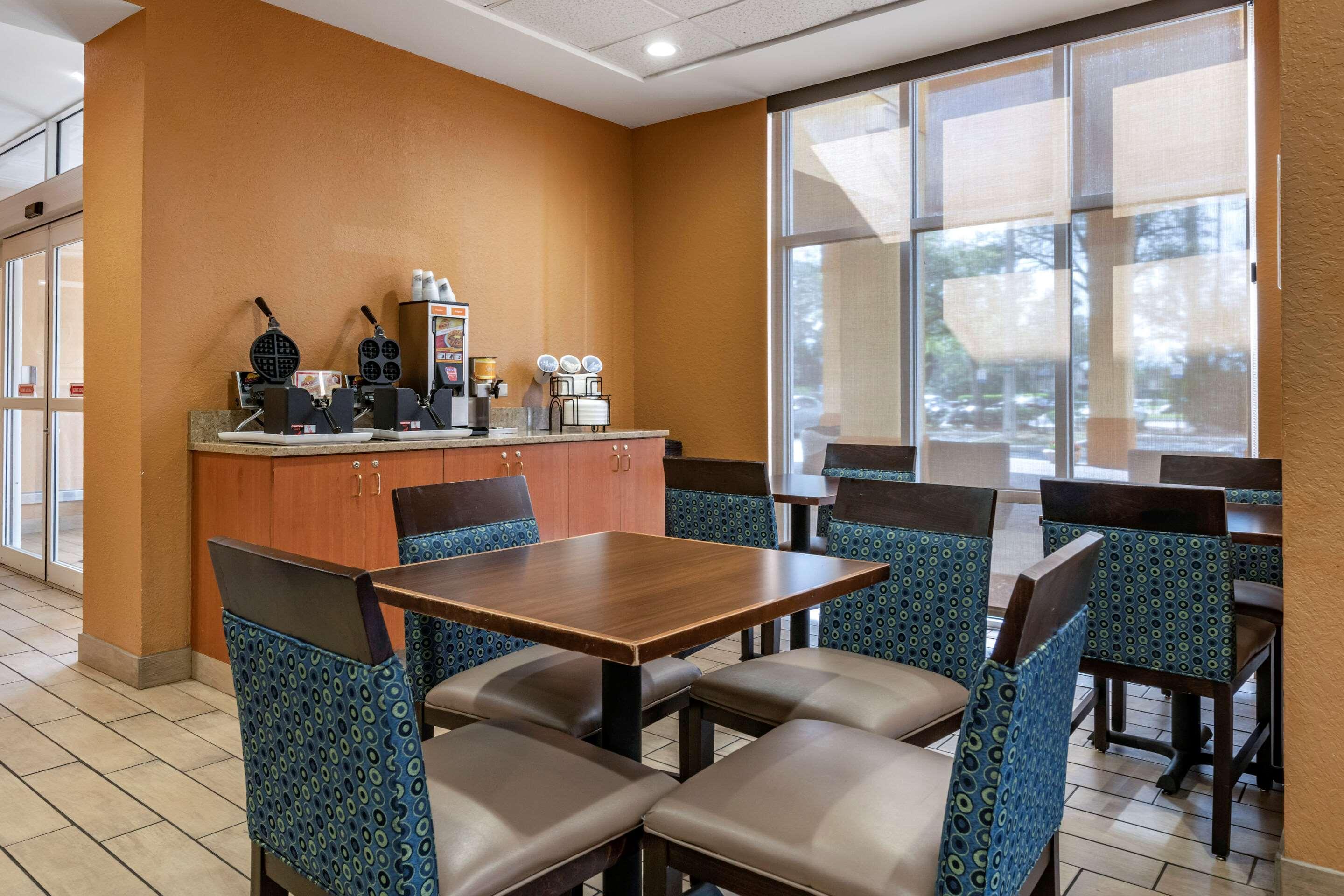 Comfort Inn&Suites Orlando North Sanford Eksteriør bilde